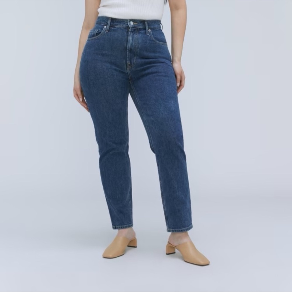 Everlane Curvy Cheeky Jean size 35 regular dark medium wash organic cotton